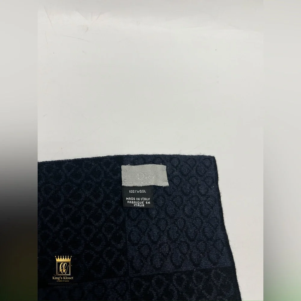 Christian Dior 100/% wool scarf